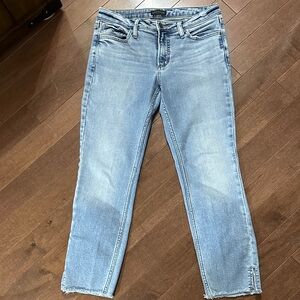 Sz 29/27🇨🇦⭐️Silver Mid- rise  Straight Crop  Frayed Slit Hem Jeans.